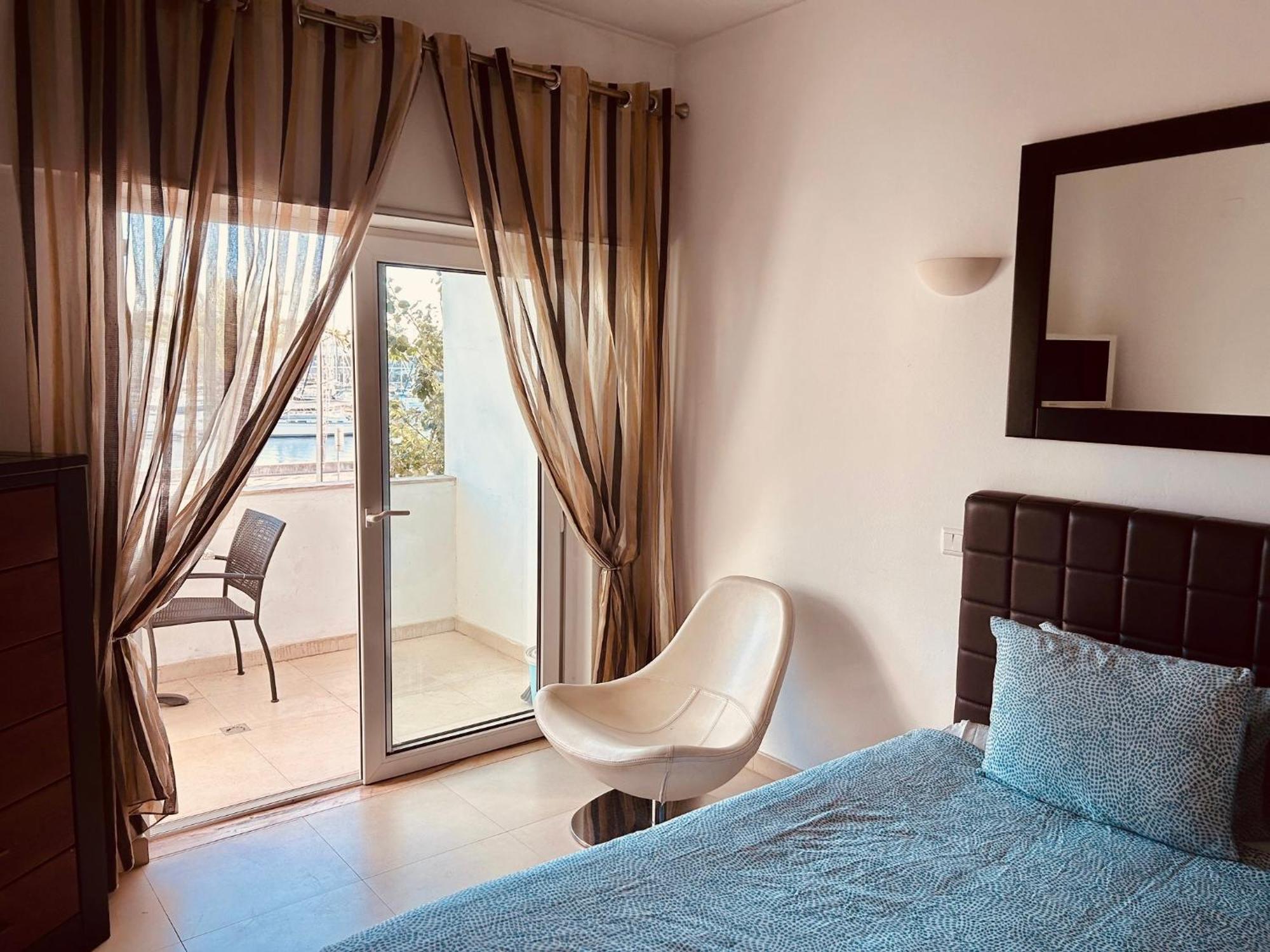 Lagos Marina View Apartment Near Beaches And Shops Luaran gambar
